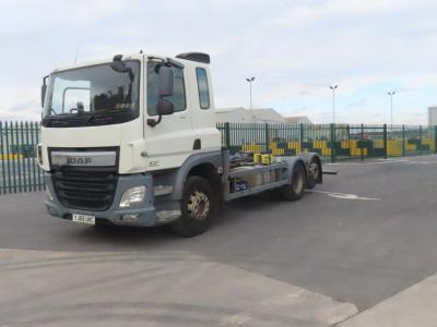 DAF CF330